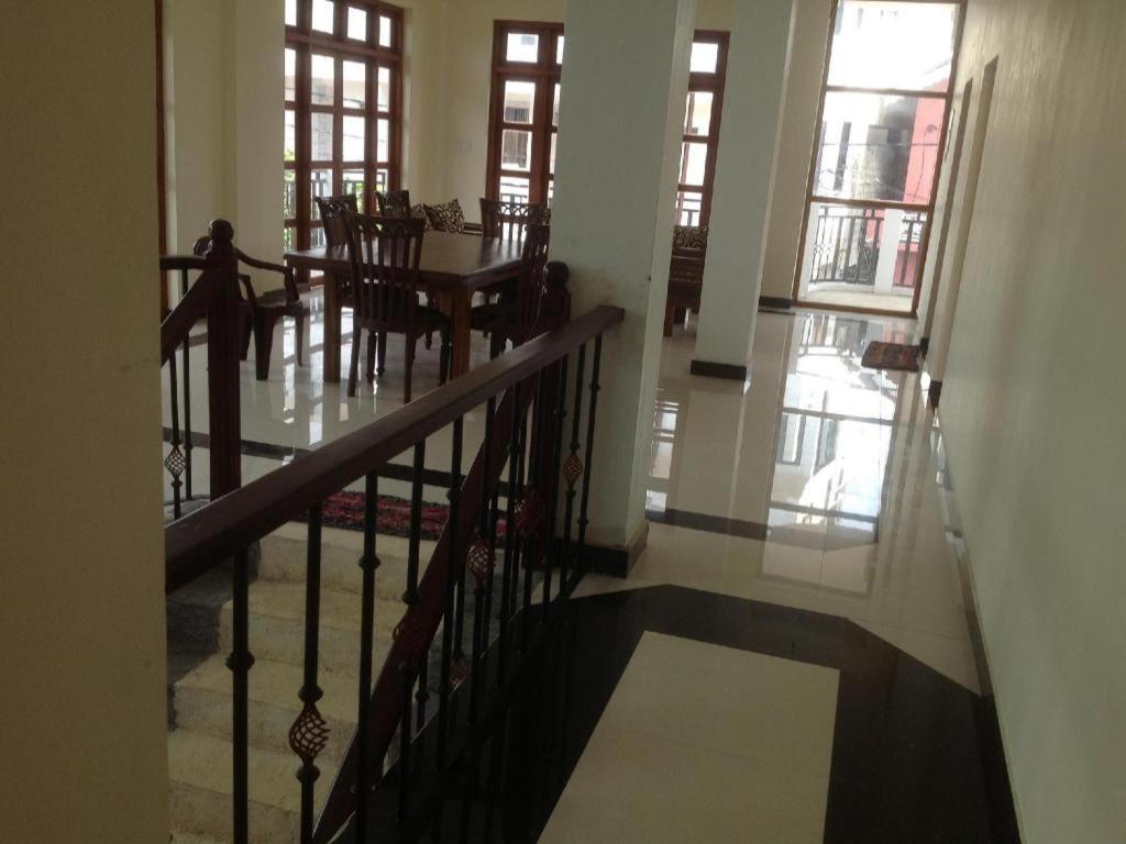 Araliya Blue Beach View Hotel Kudapaduwa Exterior photo